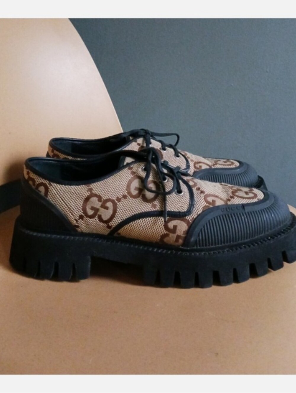 Gucci  Maxi GG  Lace Up Shoes Size 9